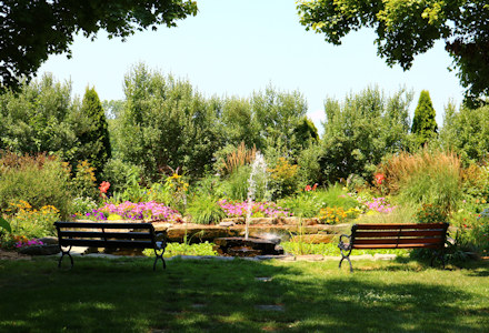 Heritage Inn Courtyard